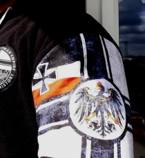 Reichskriegsflagge - Kapuzenjacke(Nicht mehr viele da)