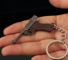 P08 Luger Schlüsselanhänger