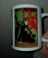 Deutscher Arbeiter in Stadt und Land Ein Volk hilft sich selbst Tasse