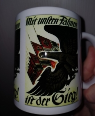Mit unseren Fahnen ist der Sieg Tasse