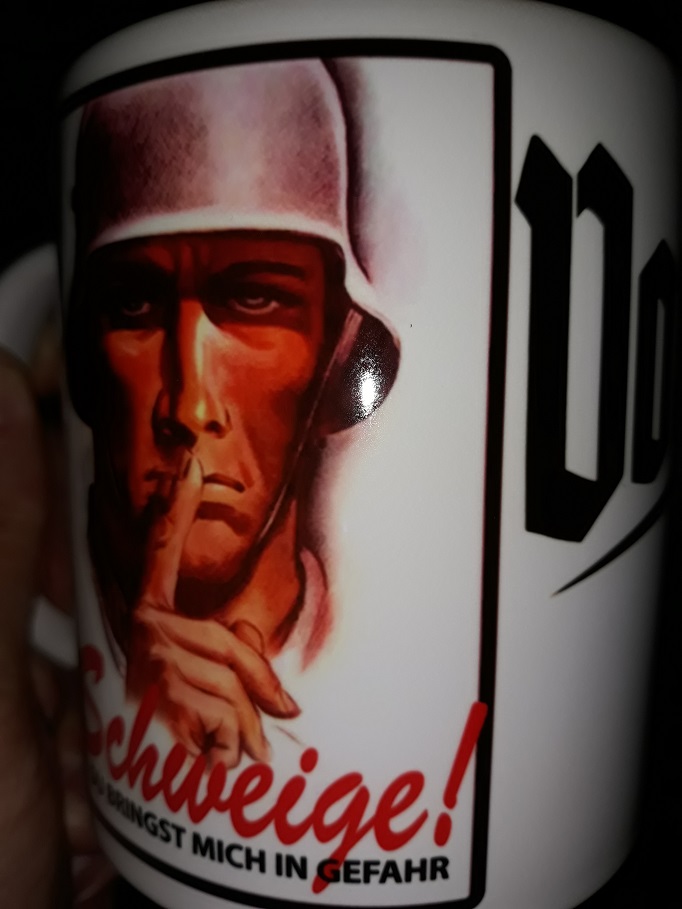 Vorsicht bei Gesprächen Feind hört mit Schweige du bringst mich in ...