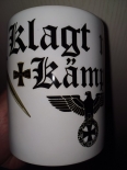 Klagt nicht kämpft Tasse