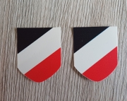 Schwarz weiss rot Helmabzeichen